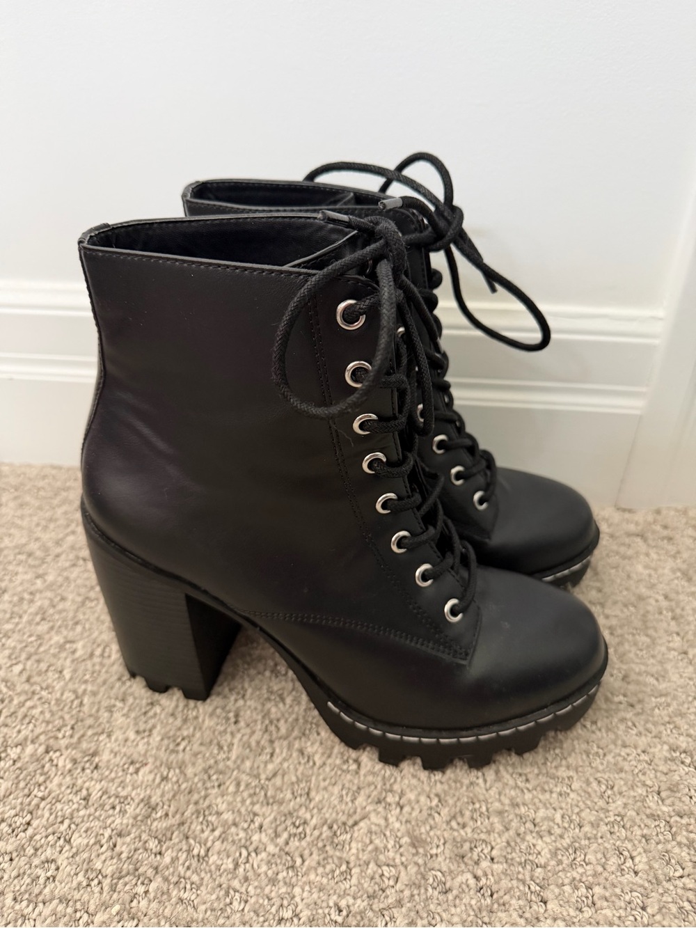 Divided Black Lace-Up Platform Heeled Ankle Boots